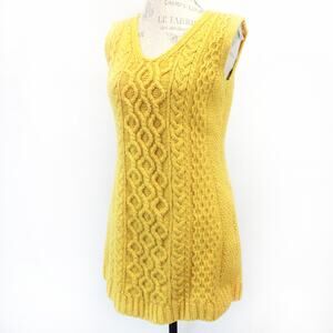 ARAn Sweater Market 100% Wool Ireland Yellow Cable Knit Vest Tunic Grandmacore S
